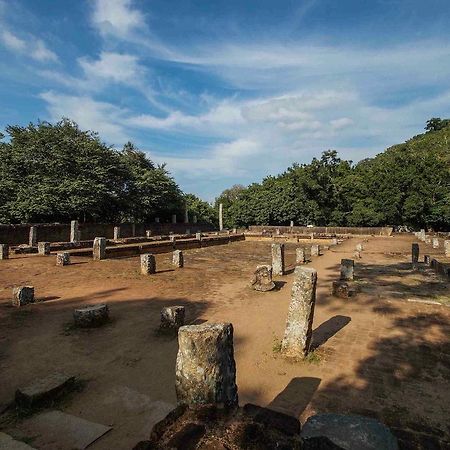 Mihintale Heritage Rest House Ngoại thất bức ảnh